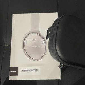 Bose QuietComfort 35 II Noise Cancelling Headphones